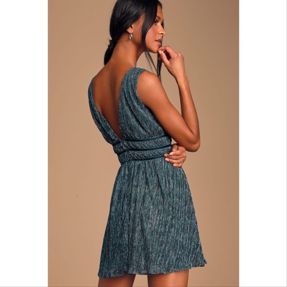 NWOT Lulus Smokeshow Teal Metallic Mini Dress Small - Picture 3 of 10